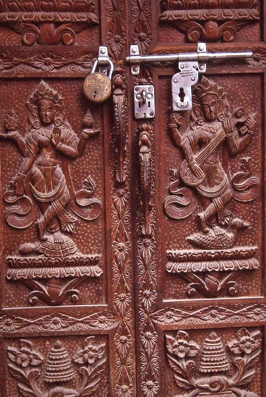 WT 1000 139-09 Nepal.jpg